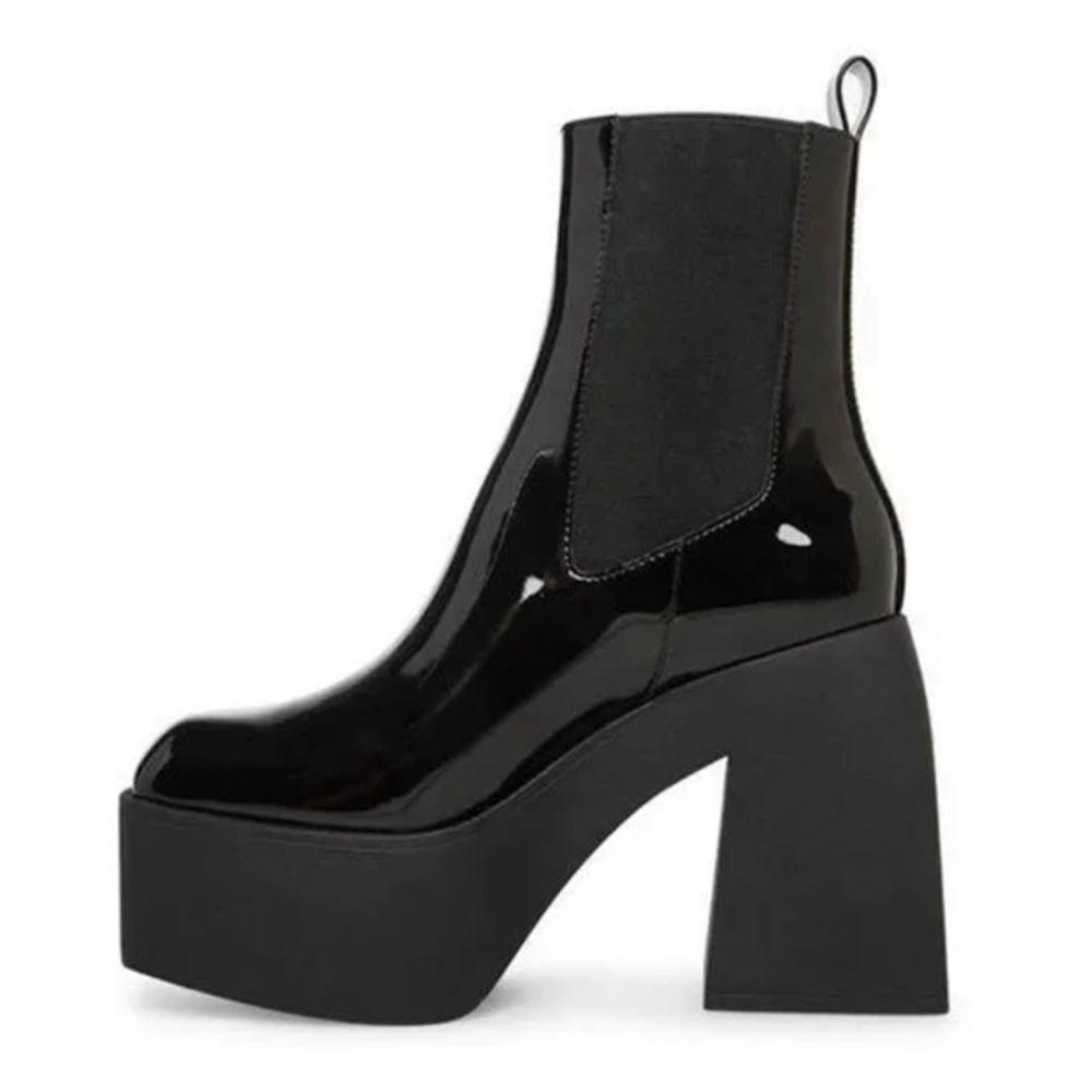 Steve Madden Teaser Black Patent Platform Chelsea Boots size 8.5 Square Heel Toe